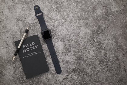 吃力的猫头鹰:在黑夜中奋力追寻梦想的故事 吃力的猫头鹰:在黑夜中奋力追寻梦想的故事